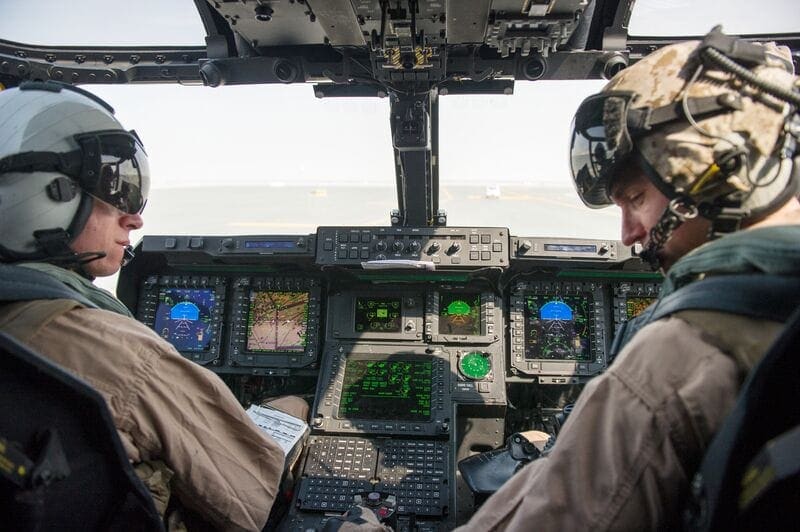 Web_Standard-Dubai 2013_D3S0244