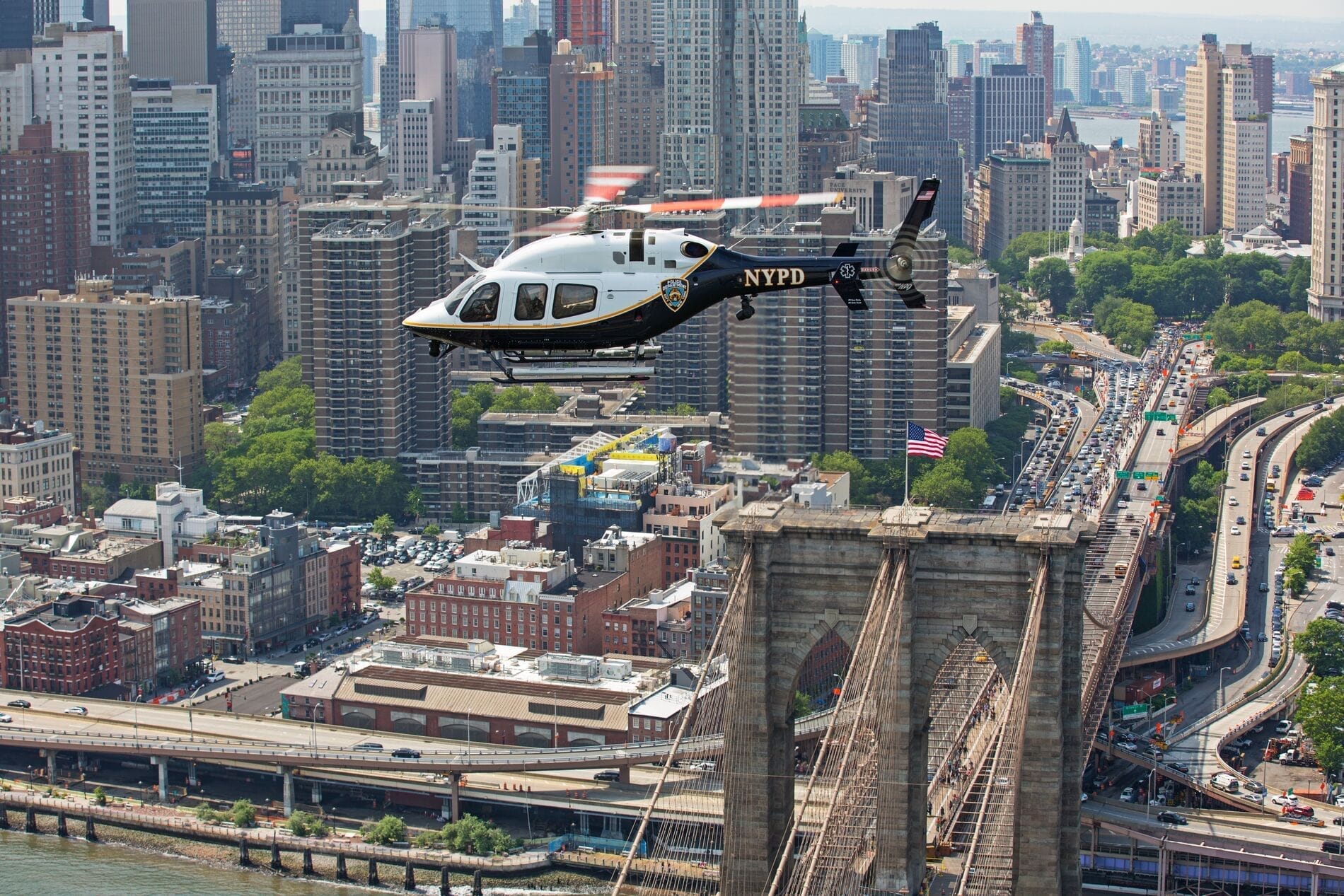 nypd-bell-429-over-new-york-city