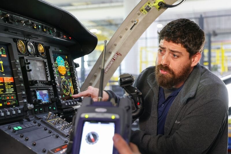 Formation avionique de la Bell Training Academy